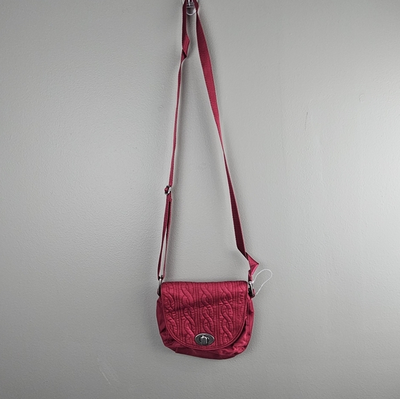 Baggallini Handbags - Baggalini pink cross body purse bag